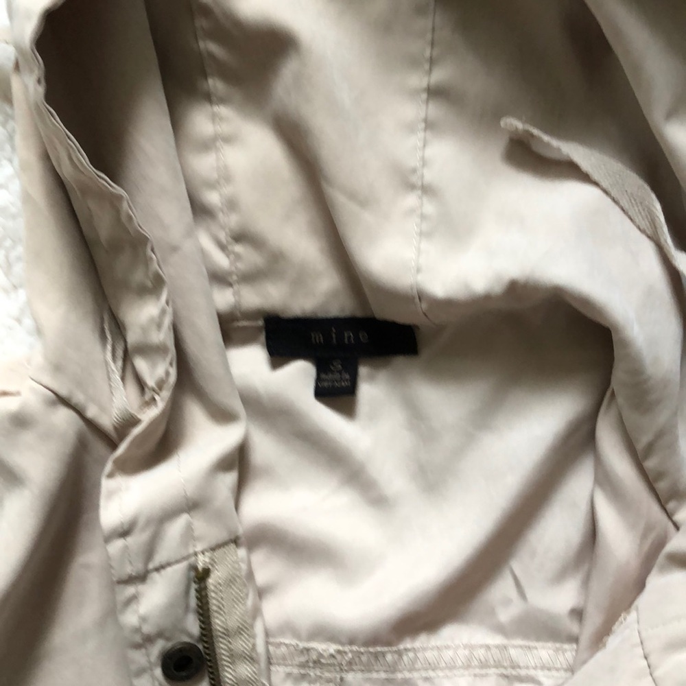 Jacket - Picture 3 of 4